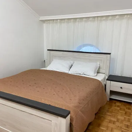 піподяр Готель
